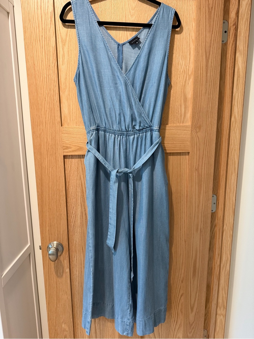 Who What Wear Light Blue Chambray Sleeveless Jumpsuit